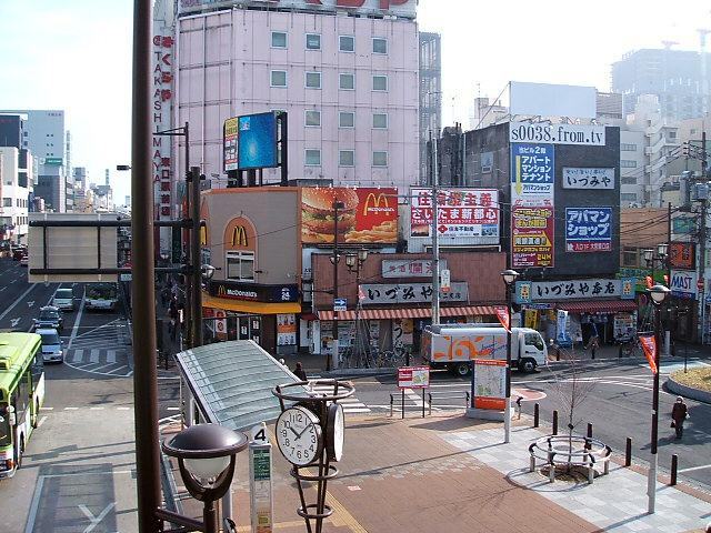 2010年大宮駅東口駅前